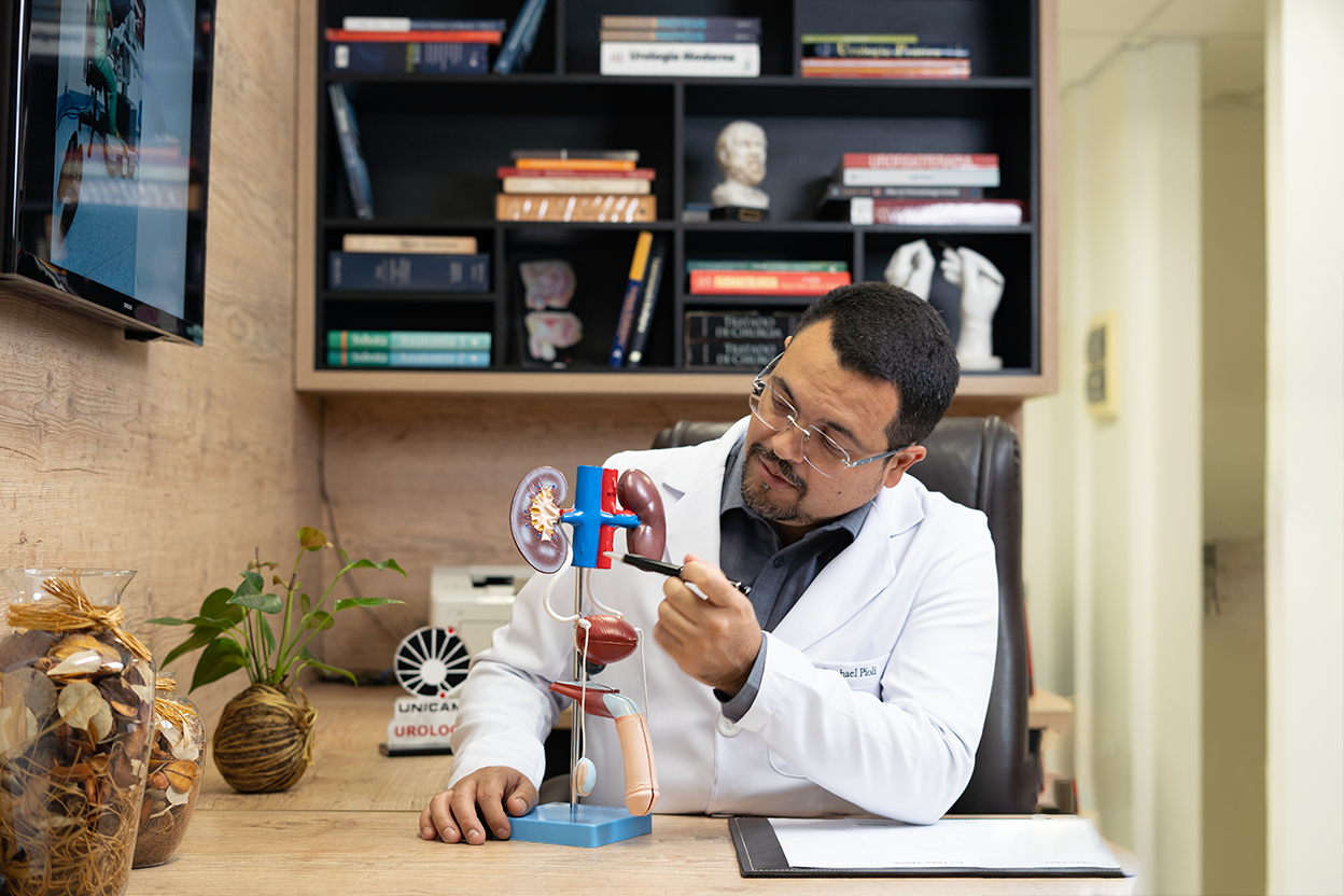 Dr. Raphael Explicando